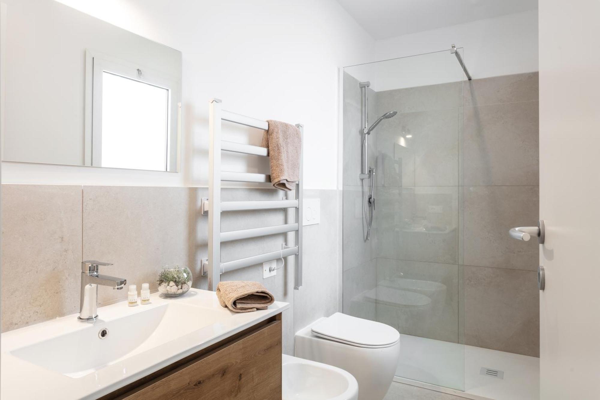 Lena'S Rooms Olbia Ngoại thất bức ảnh